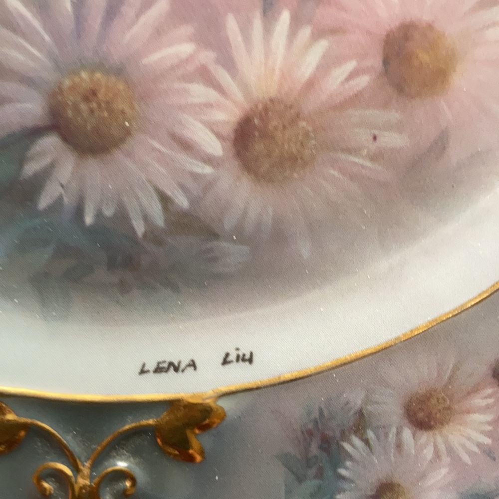 Precious Grace byLena Liu butterfly plate - Picture 6 of 6